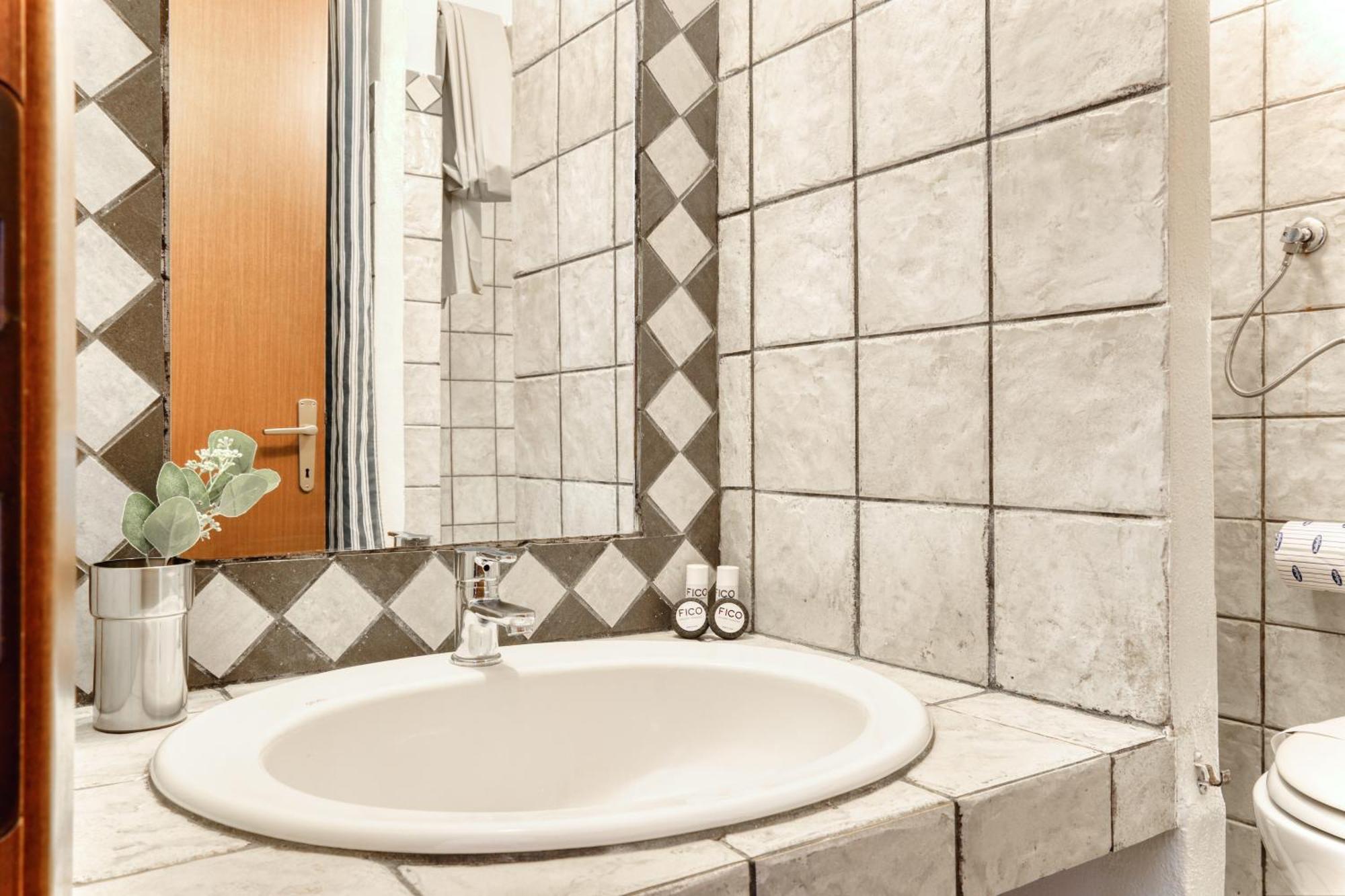 Joivy Cosy 1-bed Flat, Easy Access To Centre Milano
